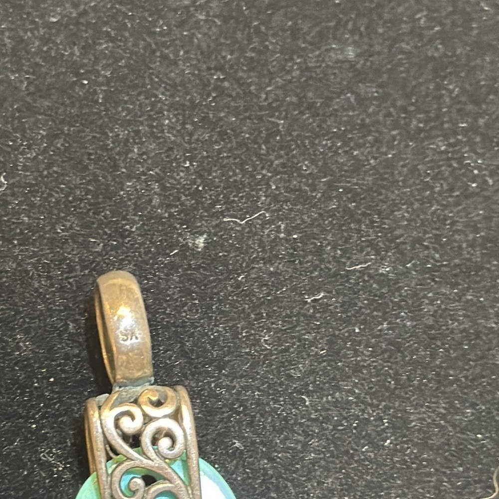 Navajo Sterling silver and turquoise feather pendant signed XS - Picture 11 of 11